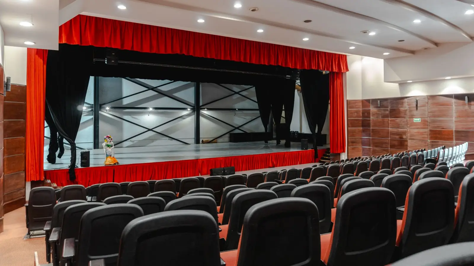 Theater & Liveprogramm